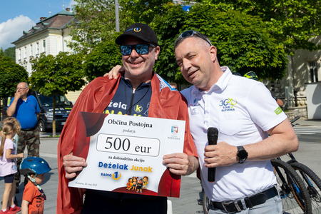 deželak junak v postojni (10)